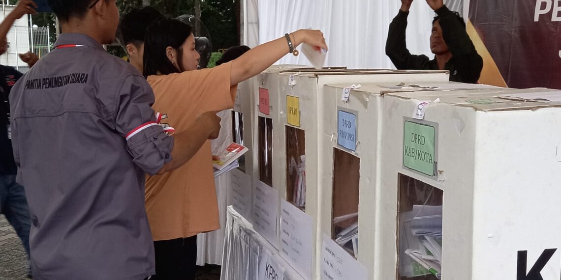 KPU Kota Tanjungpinang Simulasi PPS dan Penggunaan Sirekap Pemilu 2024