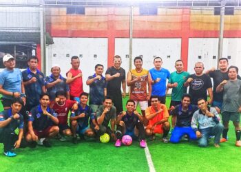 Pertandingan Eksibisi Futsal PWI VS Forkopimda, Gawang PWI Natuna Jebol : Scor 17-5