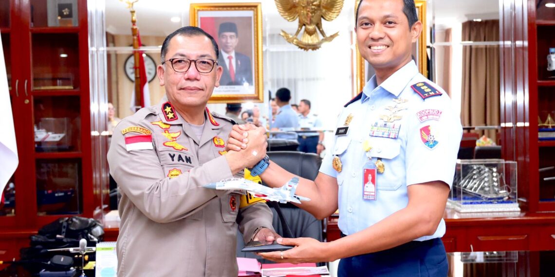 Danlanud Hang Nadim Audensi dan Silaturahmi Bersama Kapolda Kepri