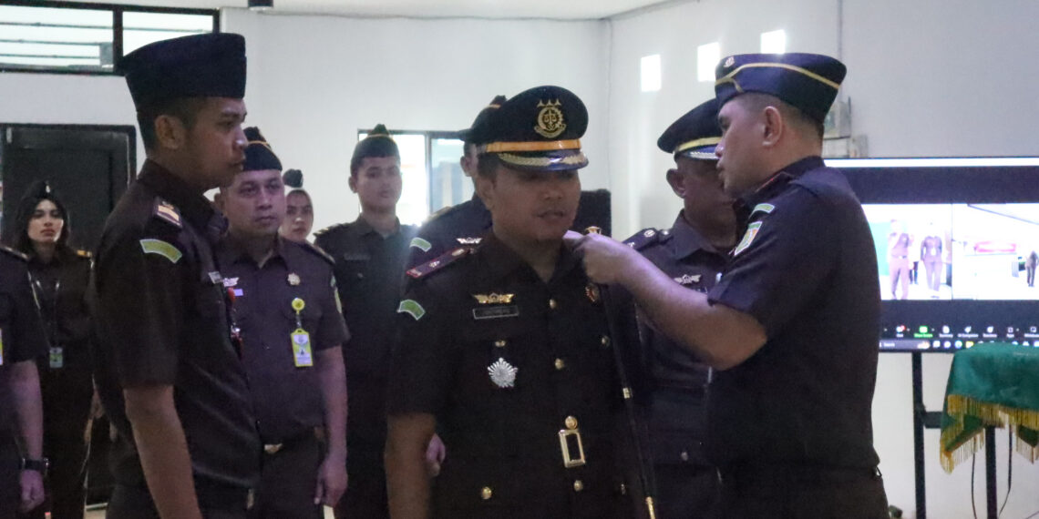 Serah Terima Jabatan, Kepala Kacabjari Natuna Di Tarempa Josron Sarmulia Malau, S.H. digantikan oleh Niki Junismero, S.H., M.H