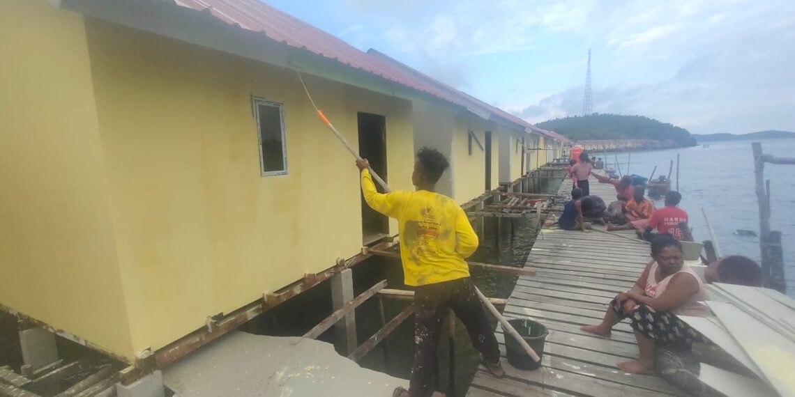 Pembangunan Rumah Suku Laut di Lingga Untuk Mempercepat Pengentasan Kemiskinan