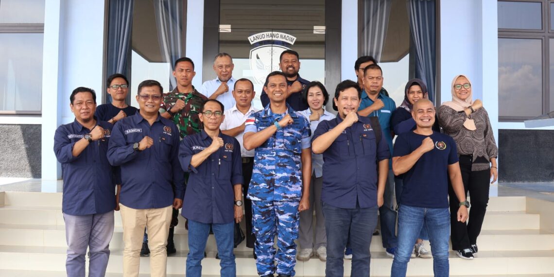 Silaturahmi PWI Kepri ke Lanud Hang Nadim, Letkol (Pnb) Sony Aji Pramono Puji Kekeluargaan di Batam