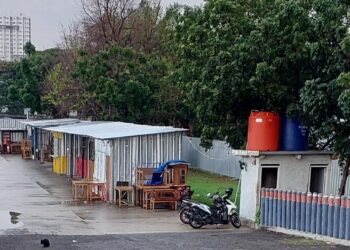 Parkir Liar di Waduk Pluit Sudah Meresahkan, Pemerintah DKI Tutup Mata