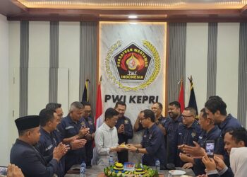 Pengurus PWI Kepri Memperingati HPN 2024 dan HUT PWI ke 78