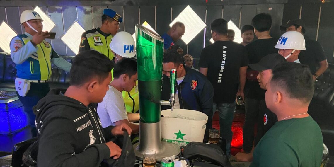 Giat Razia Rutin Ditresnarkoba Polda Kepri Bersama Instansi, Amankan 6 Orang Pengunjung THM