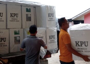 KPU Anambas Distribusi Logistik Pemilu ke Kecamatan, Untuk Kecamatan Jemaja 105 Kotak Suara Telah Sampai Di Lokasi