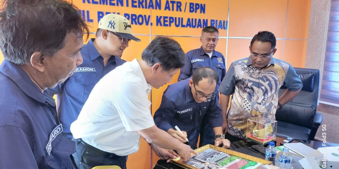 Menuju BPN yang Modern dan Mudah Diakses Publik: Anjangsana PWI Kepri bersama Kakanwil Sri Pranoto