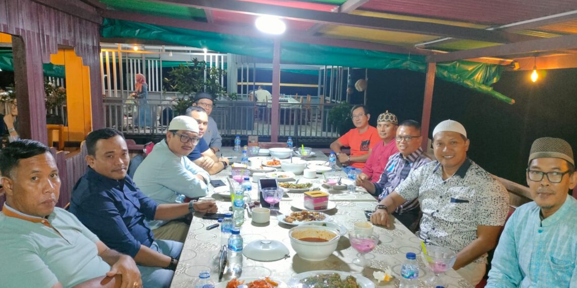 Gelar Buka Puasa Bersama di Hadiri Bendahara PWI Kepri dan Forkopimda Natuna