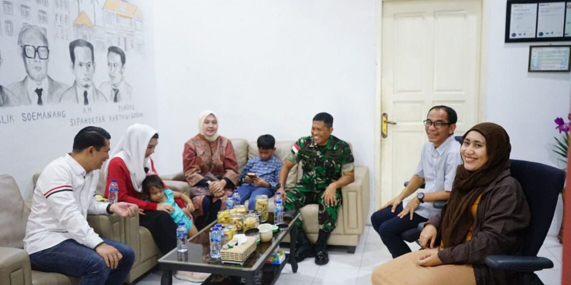 Danlanud RHF dan Wakil Bupati Bintan Halal Bihalal dan Kunjungi Ketua PWI Kepri