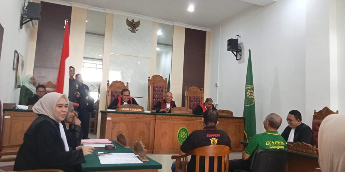 Kasus Pengrusakan Patok: Ancaman 5 Tahun, Tuntutan JPU 1 Tahun Penjara, Ada Apa?