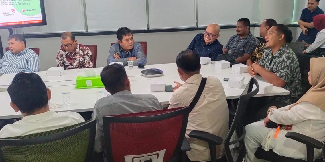 Wakil Bupati Anambas, Wan Zuhendra Audiensi Bersama Telkomsel Batam, Ini Hasilnya