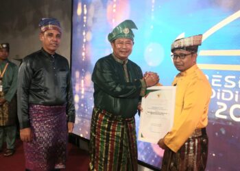 Penilaian Disdikpora, Guru-guru di Pulau Jemaja Menonjol Kadisdikpora Toni Karnain Berikan Pendampingan