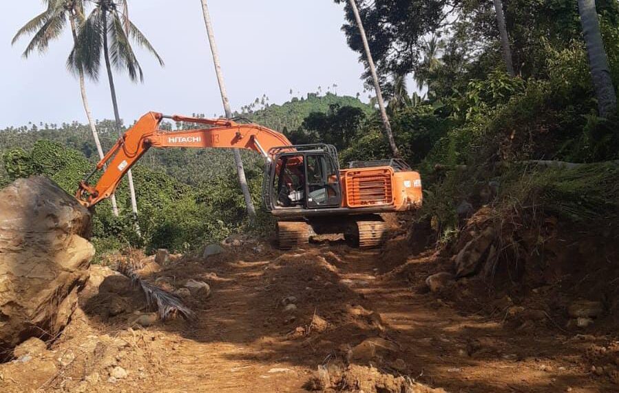 Pekerjaan Jalan Teluk Kaut -Semuak Atap Jemaja Progres Berjalan, Ini kata Pihak Perusahaan