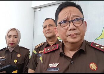 Kunker Perdana di Karimun, Kajati Kepri Berbagi Berbagai Bantuan