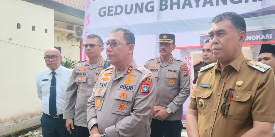 Kunjungi Natuna, Kapolda Kepri Irjen Pol Drs. Yan Fitri : Rekrutmen Polri Prioritas Putra Putri Pulau Terluar