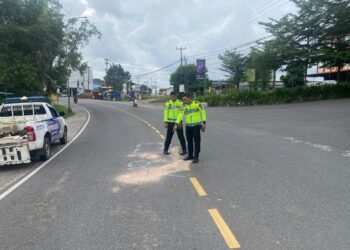 Kecelakaan Maut di Jalan Raya Uban Lama: Sepeda Motor Bertabrakan dengan Mobil, Satu Orang Tewas
