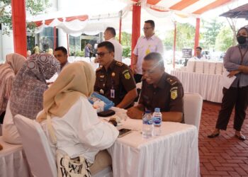 Kejati Kepri Gelar Donor Darah dan Pemeriksaan Kesehatan Gratis Sambut Hari Bhakti Adhyaksa ke-64