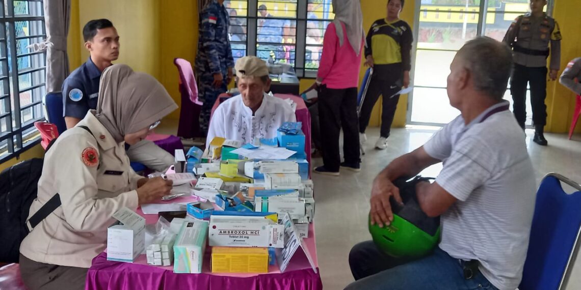 Peringati Hari Bakti TNI AU Ke-77, Lanud RHF Tanjungpinang Gelar Baksos