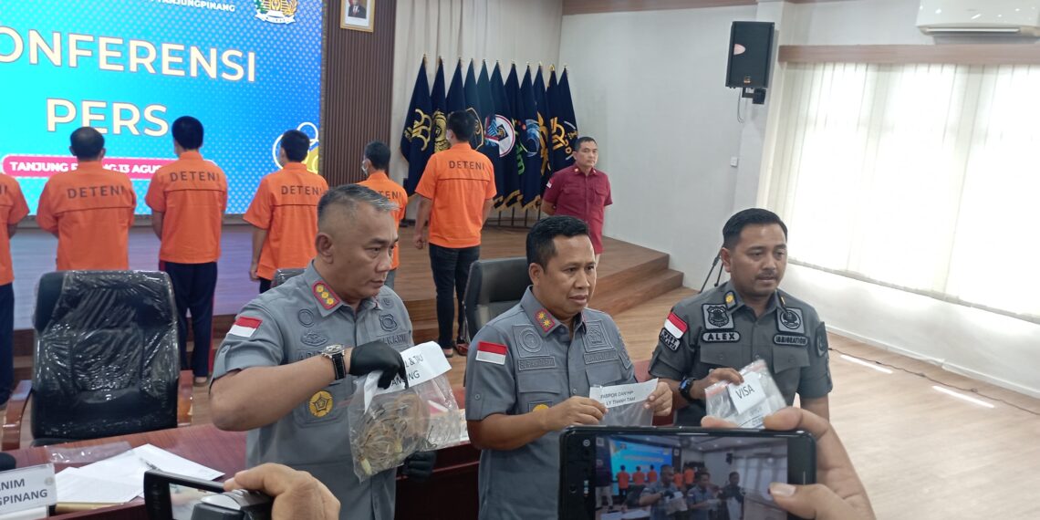 6 WNA Terlibat Kasus Tindak Pidana Keimigrasian Berhasil Diamankan Kantor Imigrasi Kelas I TPI Tanjungpinang