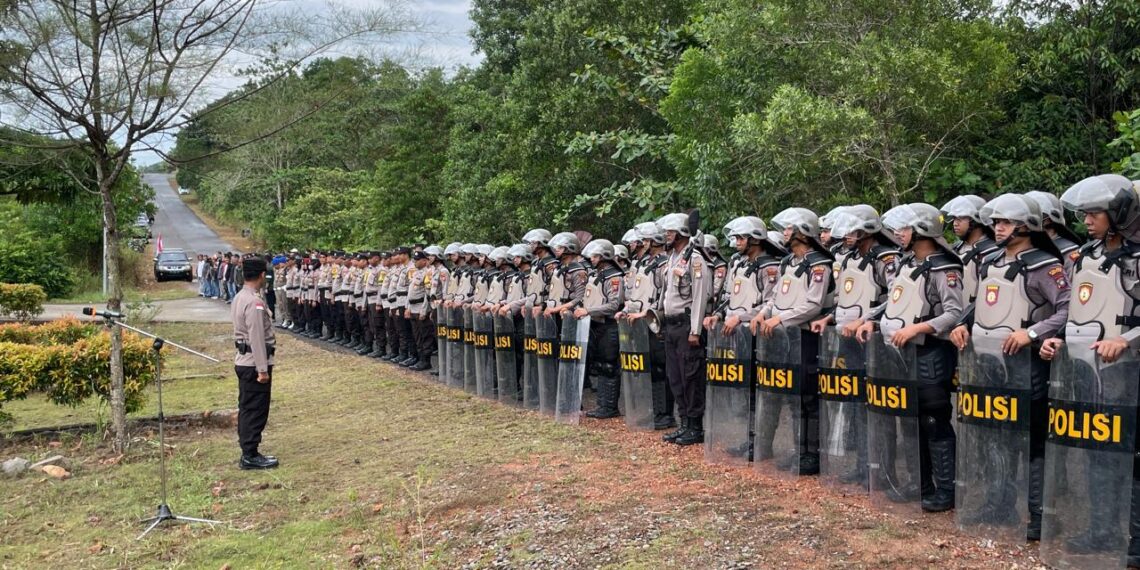 Polres Bintan Gelar Apel dan Latihan Sispamkota untuk Persiapan Pengamanan Pilkada 2024