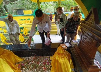 BPW KKSS Kepri Gelar Napak Tilas dan Ziarah ke Makam Leluhur Bugis-Makassar di Riau Lingga