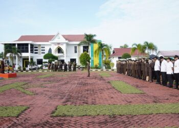 Wakajati Kepri Sufari Pimpin Upacara Peringatan HUT RI Ke-79 dengan Semangat “Nusantara Baru Indonesia Maju”