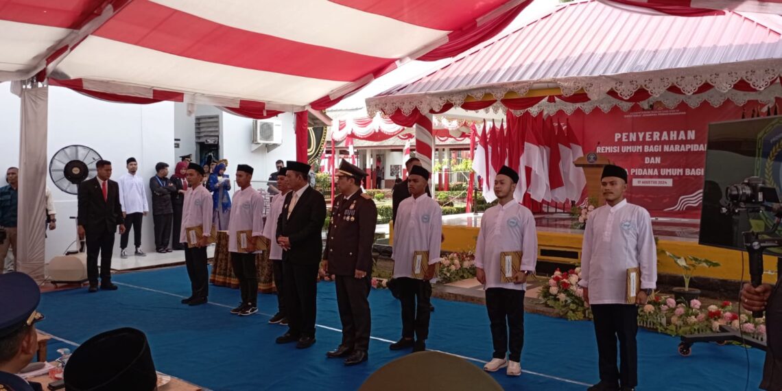 3.226 Narapidana dan Anak Binaan di Kepri Terima Remisi HUT RI ke-79, 42 Orang Langsung Bebas