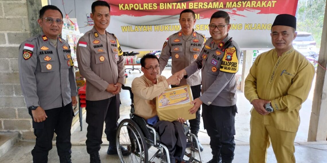 Polres Bintan Gelar “Jumat Curhat” di Desa Toapaya: Dialog Terbuka untuk Jaga Kondusifitas dan Solusi Permasalahan Masyarakat