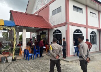 Polres Bintan Lakukan Pengamanan Gereja untuk Jamin Kenyamanan Umat Nasrani Beribadah
