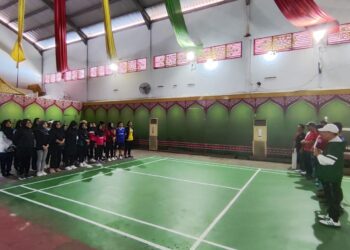 Perdana,PB Burung Hantu Gelar Turnamen Bulutangkis Ganda Putra Putri