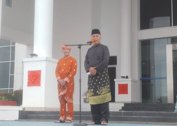 Bupati Natuna Wan Siswandi Pimpin Upacara Peringatan Hari Jadi Ke 22 Provinsi Kepri di Lingkungan Pemkab Natuna