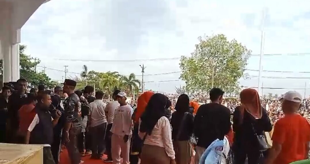 Kericuhan Hampir Warnai Perayaan HUT Kepri ke-22, Door Prize Dibatalkan Demi Ketertiban