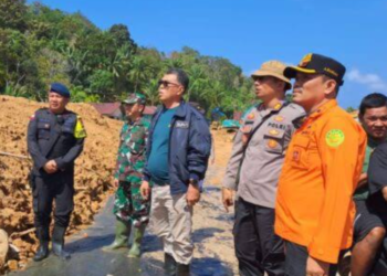 Kilas Balik Penuh Haru, Antara Korban Bencana Longsor Serasan dan Pemimpin Natuna
