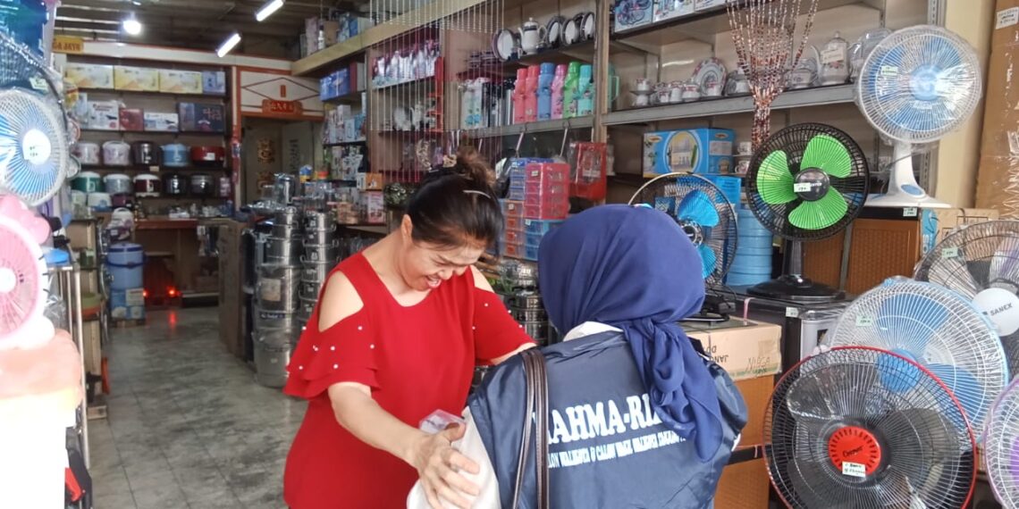 Sosok Pemimpin yang Dirindukan, Pasangan Rahma-Rizha Semakin Dekat dengan Warga, Sambangi Pasar Jalan Merdeka