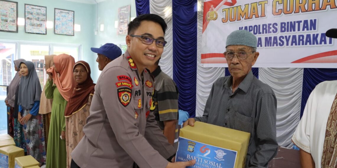 Polres Bintan Adakan Jumat Curhat, Tampung Aspirasi dan Saran Masyarakat Desa Pangkil