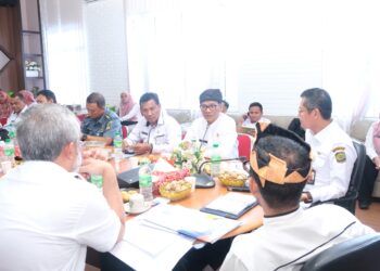 Pelayanan 3 in 1 Disdukcapil Tanjungpinang: Mudahkan Pengurusan Akta Kelahiran, KK, dan KIA di Fasilitas Kesehatan