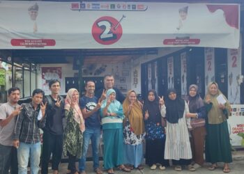 Dukungan Terus Mengalir, Aprina : Kami UMKM Pantai Piwang Sepakat Dukung Pasangan WS-RH