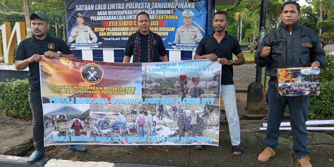 Rumpun Melanesia Bersatu (RMB) Tanjungpinang Salurkan Bantuan untuk Korban Erupsi Gunung Lewotobi di Flores Timur
