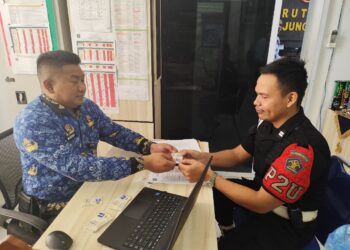 71 Pegawai Rutan Kelas I Tanjungpinang Resmi Terima KTA Polsus