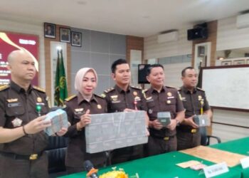 Kejaksaan Negeri Tanjungpinang Eksekusi Barang Bukti Uang Tunai Rp. 663,95 Juta dari Kasus Korupsi