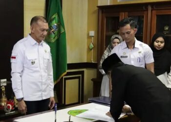 Wakil Bupati Natuna Lantik Pejabat Administrator dan Fungsional di Lingkungan Pemda