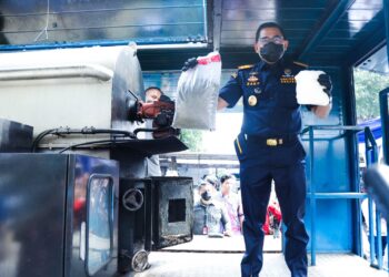 Bea Cukai Batam dan BNN Gagalkan Penyelundupan 7,1 Kg Sabu di Bandara Hang Nadim