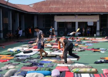 Warga Binaan Rutan Kelas I Tanjungpinang Laksanakan Jumat Bersih untuk Jaga Kebersihan dan Kesehatan