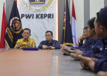 Pernyataan Tegas Ketum PWI Pusat, Andi Gino Ketua PWI Kepri yang Sah.