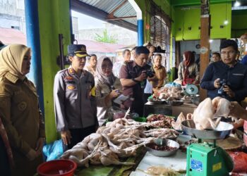 Kapolres Bintan dan FKPD Lakukan Monitoring Stok dan Harga Bapokting Jelang Ramadhan