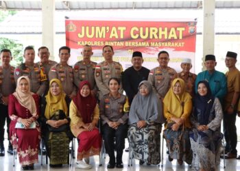 Menjelang Ramadan, Polres Bintan Gelar Jumat Curhat di Pasar Tani Toapaya