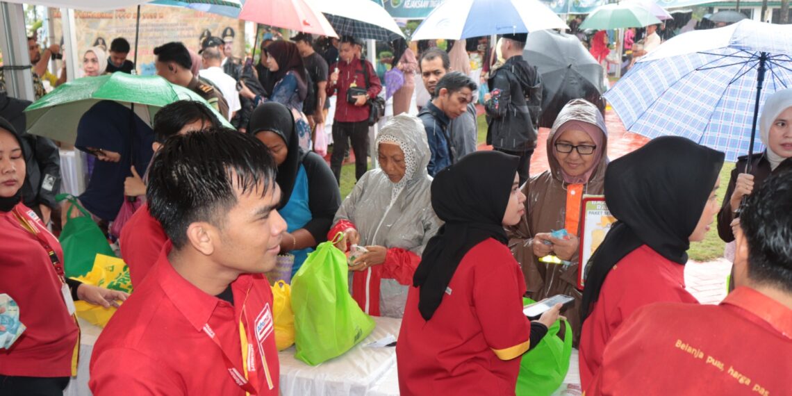 Kejati Kepri Gelar Pasar Murah Ramadhan, Warga Antusias Sambut Bantuan Menjelang Idul Fitri