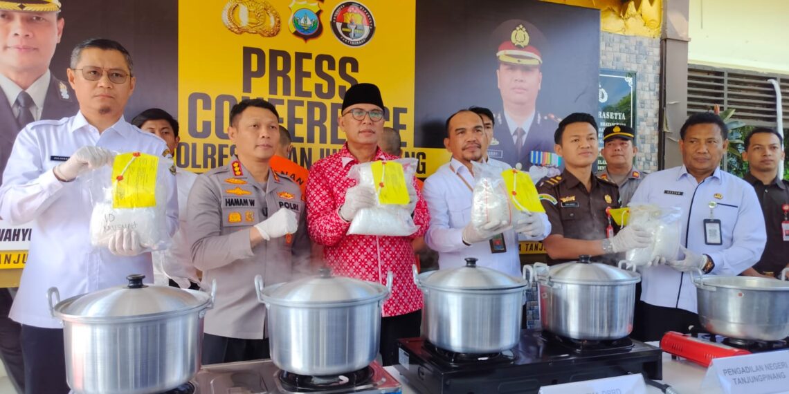 Polresta Tanjungpinang Hancurkan 10 Kg Narkoba, Bukti Komitmen Perangi Narkotika