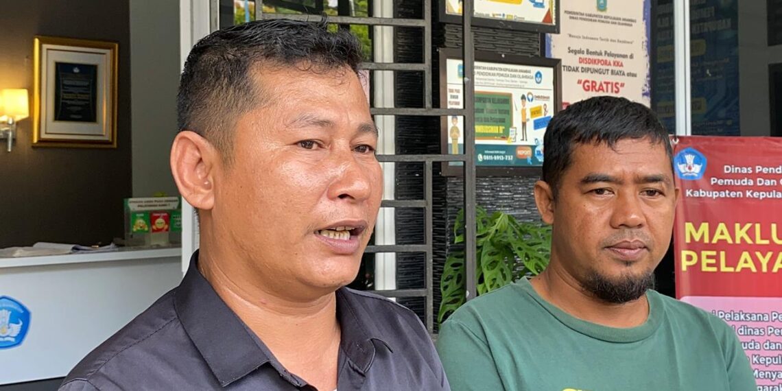 Muslim Mendaftarkan Diri Sebagai Calon Ketua KONI Anambas, Tujuh Cabor Berikan Dukungan