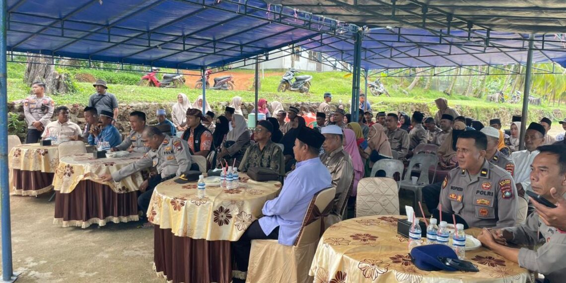 Dekatkan Diri dengan Warga, Kapolres Bintan Dengarkan Curhat Masyarakat Desa Numbing